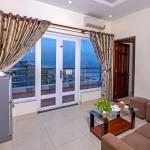 Green Suite Family Room