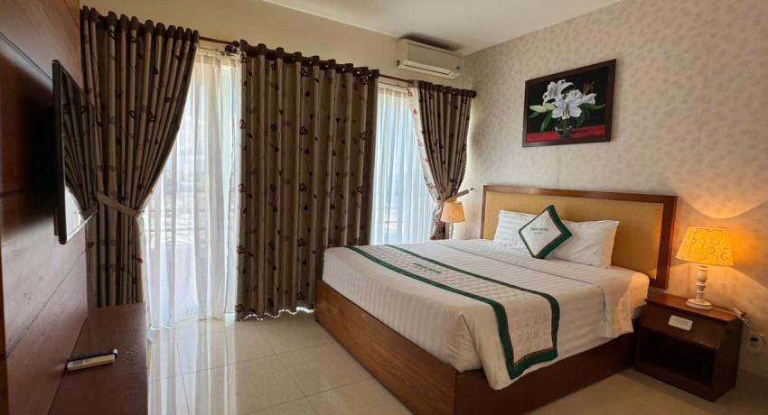 Green Suite Room