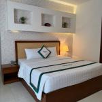 Green Deluxe Room